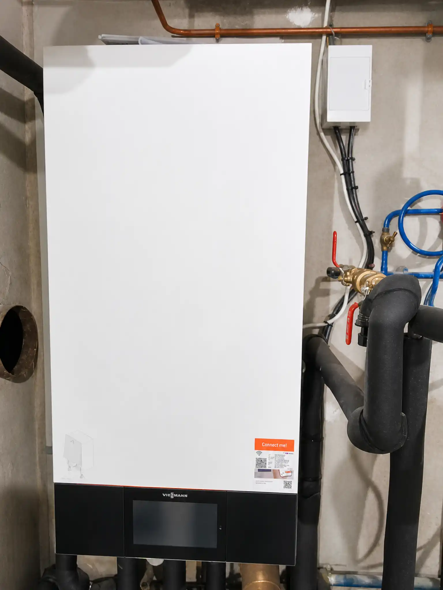 Module intérieur PAC air-eau R290 dans une maison individuelle à Sélestat