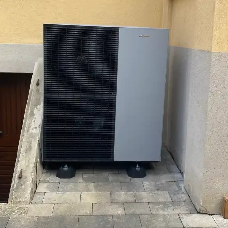 Réalisation pompe à chaleur air-eau R290 à Lipsheim - unité extérieure