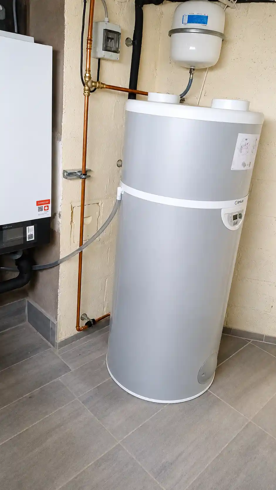 Chauffe-eau thermodynamique Intuis installé à Colmar par Solest Énergies